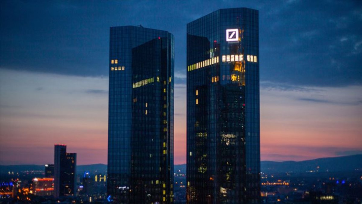 Savcılık Deutsche Bank’ın Frankfurt merkezinde arama yaptı