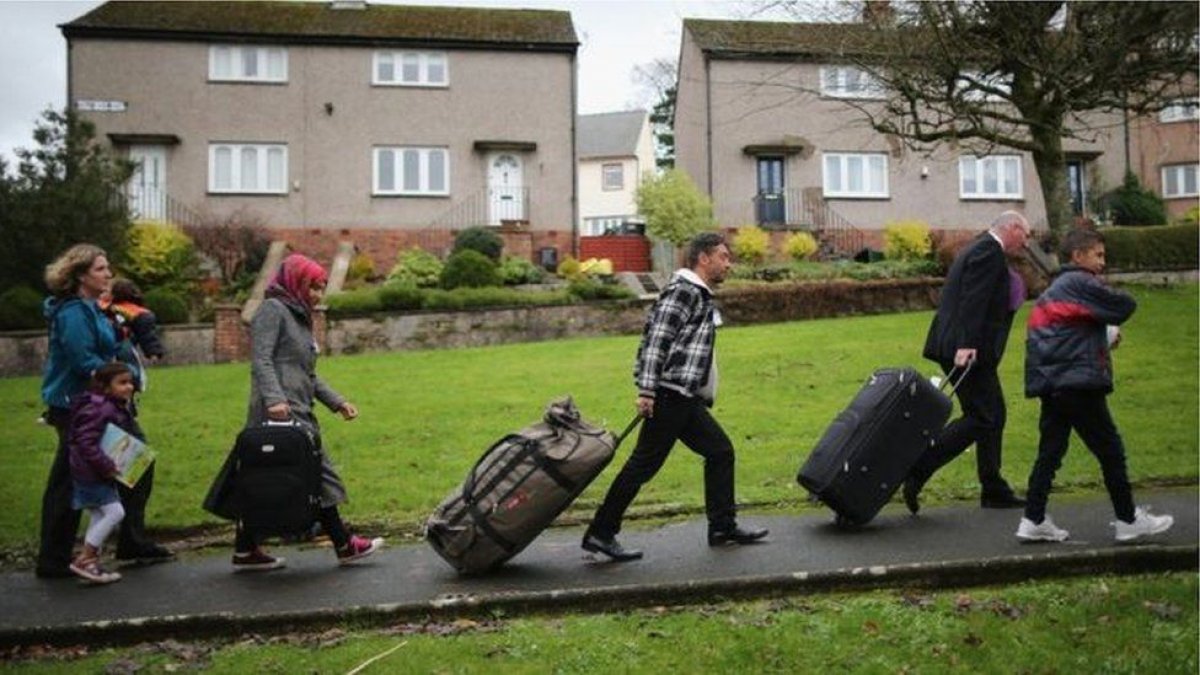 İngiltere mültecileri Ruanda'ya gönderme başlıyor
