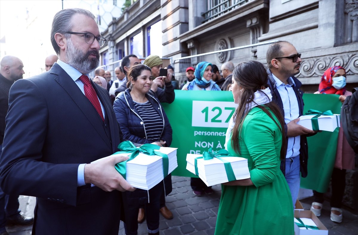 Belçika'da helal kesim yasağına karşı parlamentoya yürüdüler