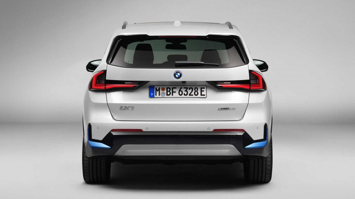 bmw ix1