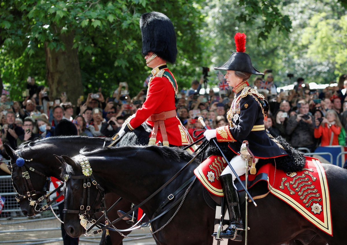 Kraliçe 2. Elizabeth'in tahttaki 70. yılı