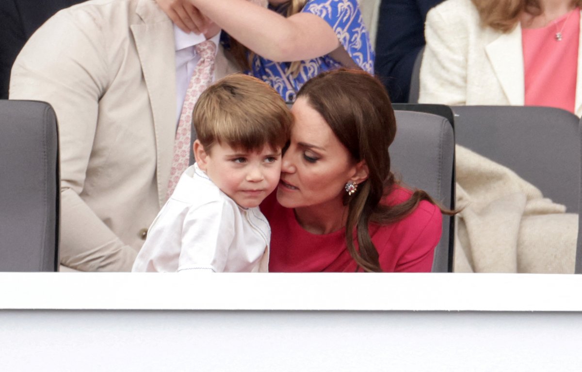 Kate Middleton, Prens Louis i kontrol etmeye çalıştı #4