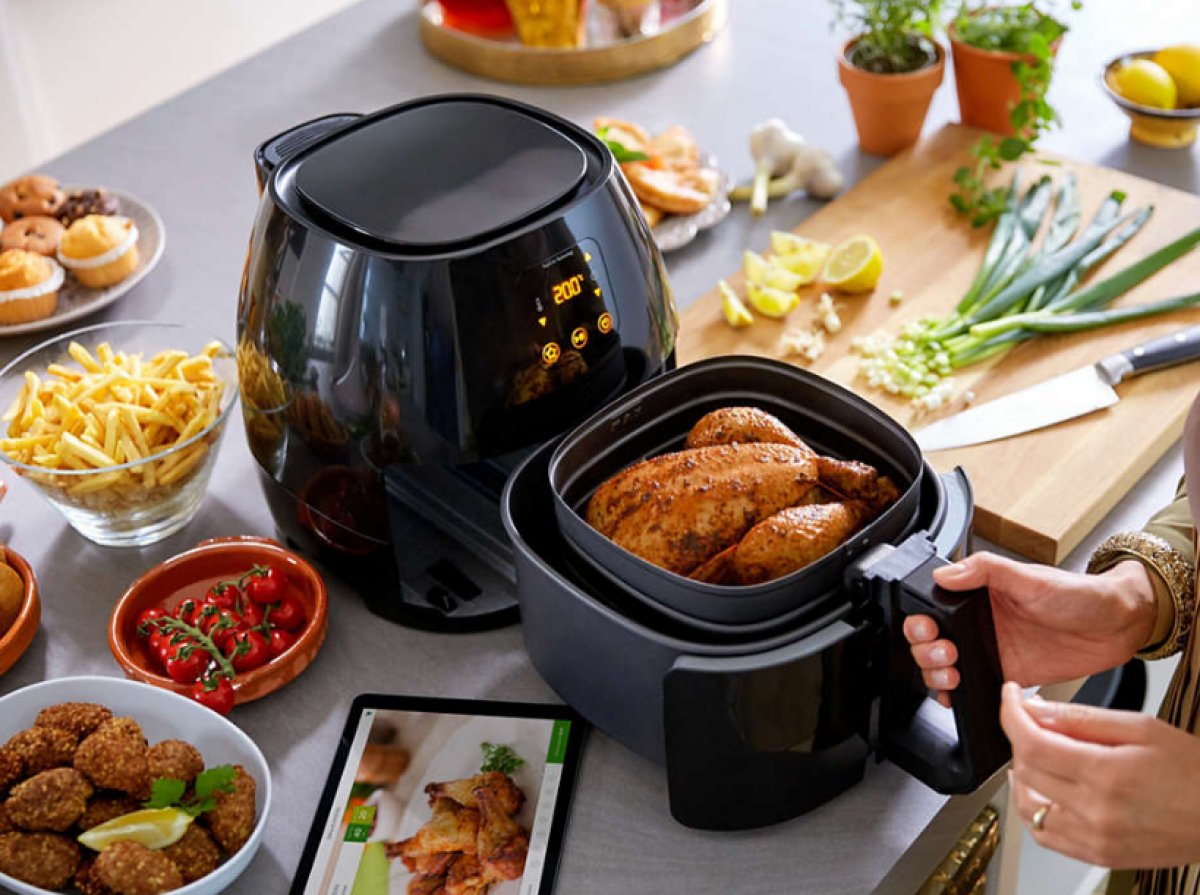 Put a light meal. Аэрофритюрница Philips. Air Fryer. Air Fryer блюда. Печь Филипс для приготовления блюд.