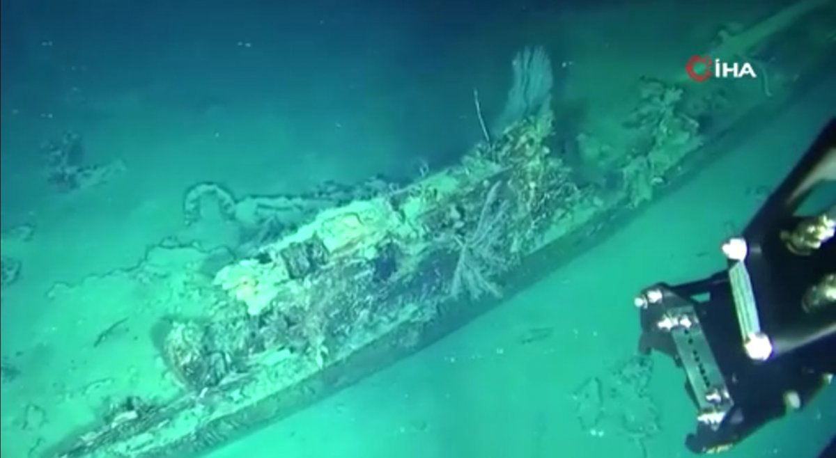 The wreckage of a ship loaded with treasure that sank 300 years ago in Colombia #4