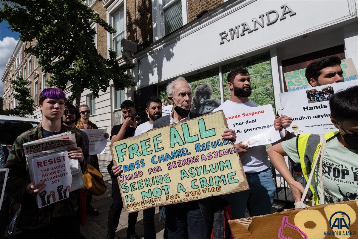 Rwanda protest in England #6