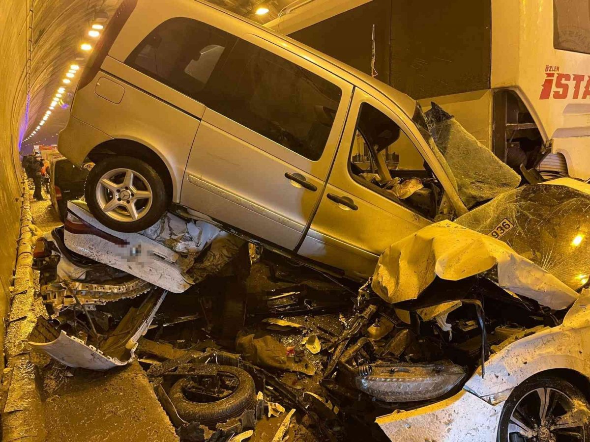 EGM den trafik bilnçosu: 5 ayda 728 kişi yaşamını yitirdi #1