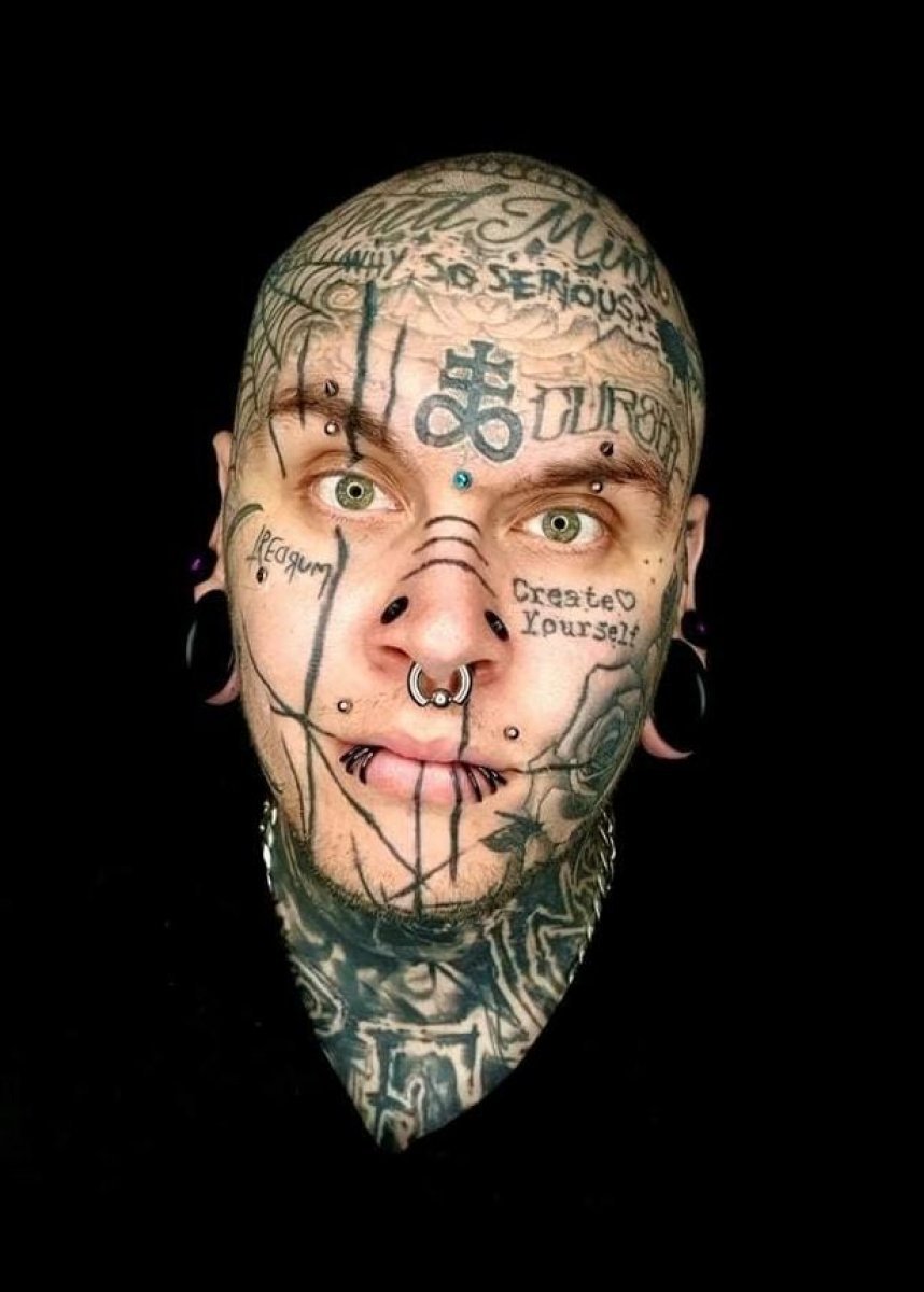 Tattoo artists who became unrecognizable #6