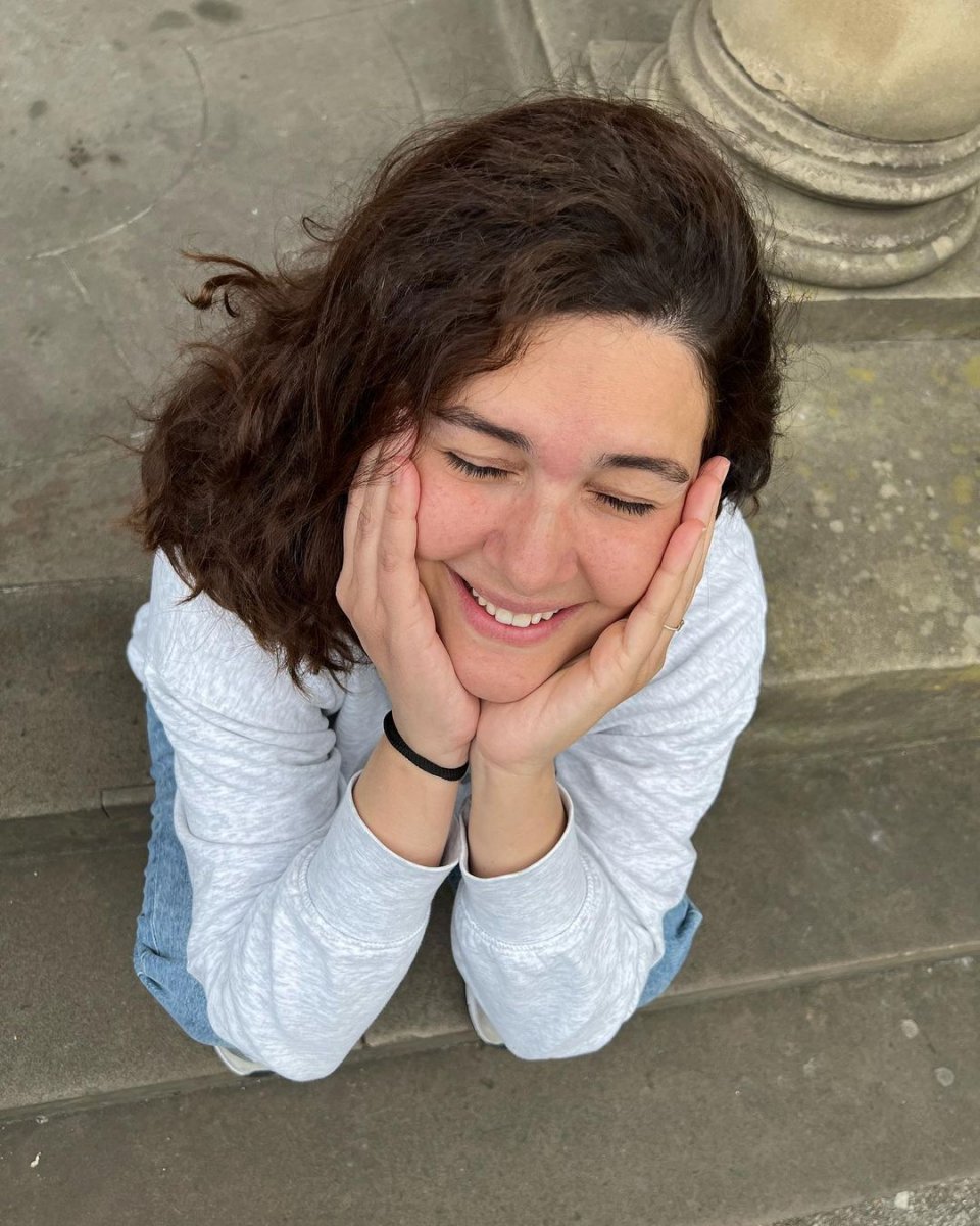 Bergüzar Korel, takipçilerinin sorularına cevap verdi #1