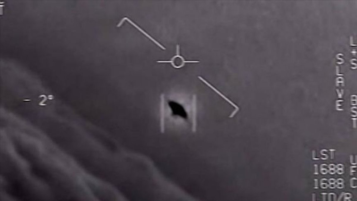 NASA assembles team to investigate UFOs #1