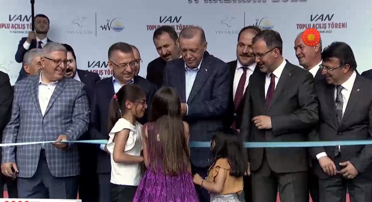Cumhurbaşkanı Erdoğan a Vanlı küçük kızlardan sevgi seli #6