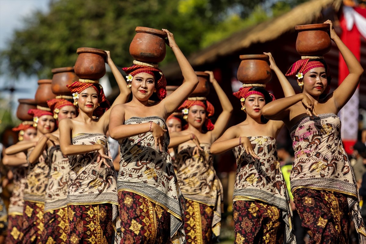 Bali Arts Festival kicks off #8