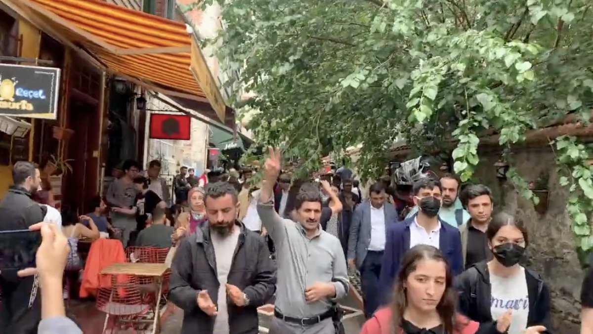 PKK sempatizanları İstanbul da yürüyüş yaptı #3