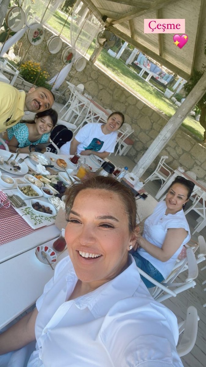 Demet Akalın, mayolu fotoğraf paylaştı #3