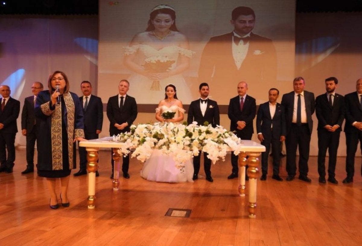 Süleyman Soylu, MHP li vekilin kızının nikah şahidi oldu #1