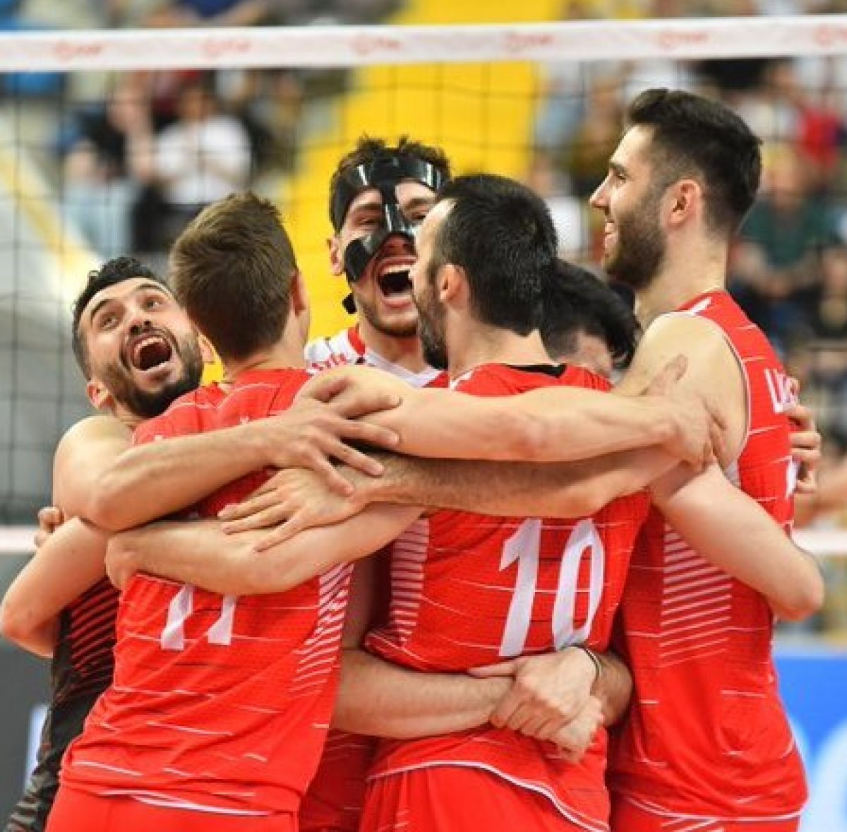 A Milli Erkek Voleybol Takımı, Hırvatistan ı yenerek finale yükseldi #1