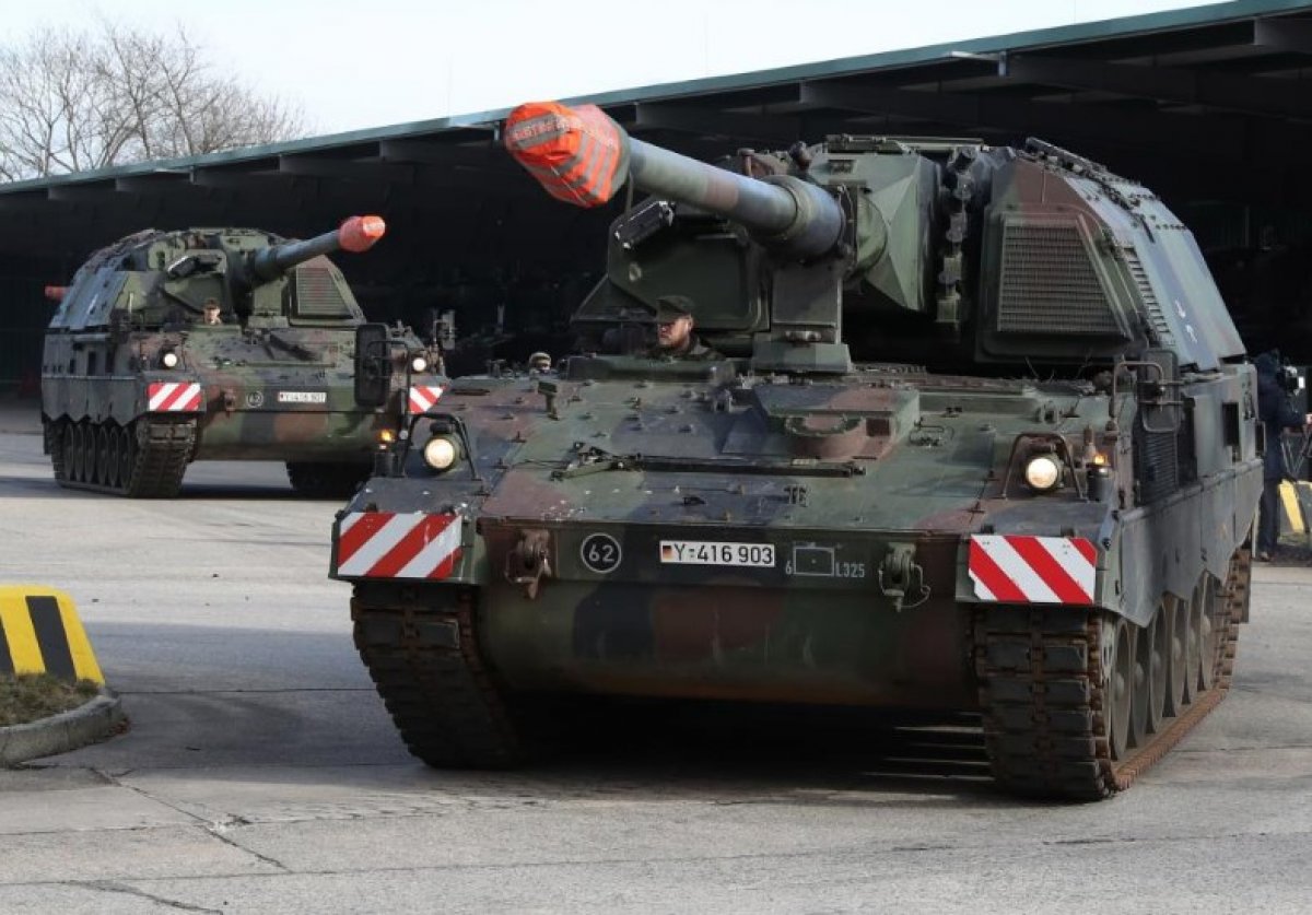 Howitzers sent by Germany, #3 in Ukraine