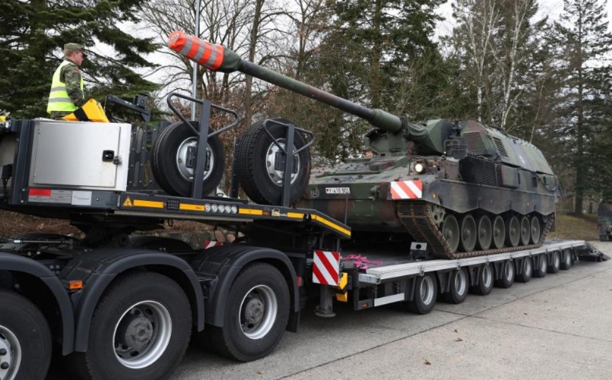 Howitzers sent by Germany, #4 in Ukraine