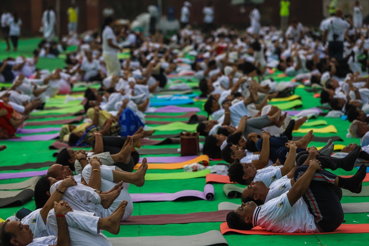 Hindistan da Dünya Yoga Günü kutlandı #6