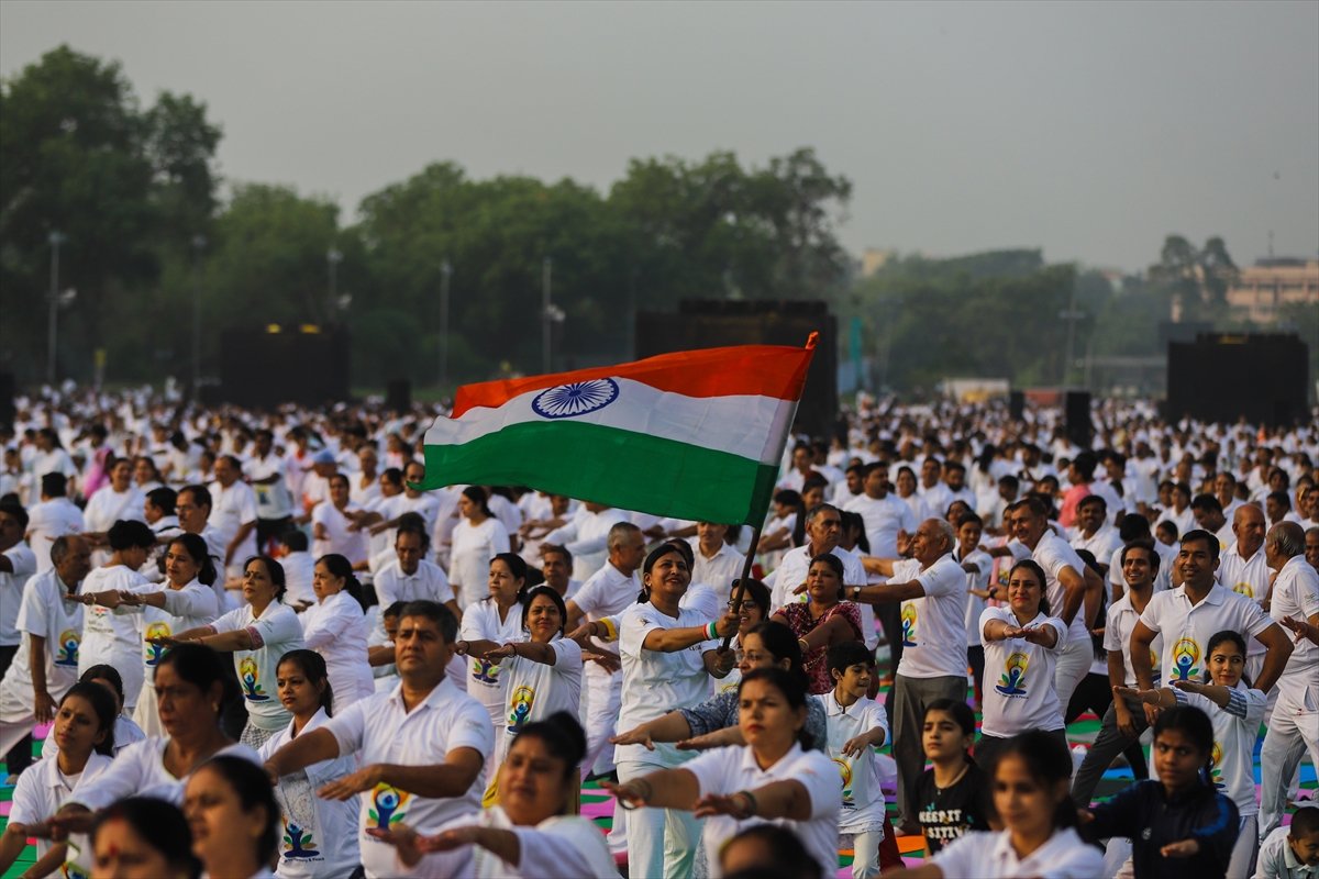 Hindistan da Dünya Yoga Günü kutlandı #1