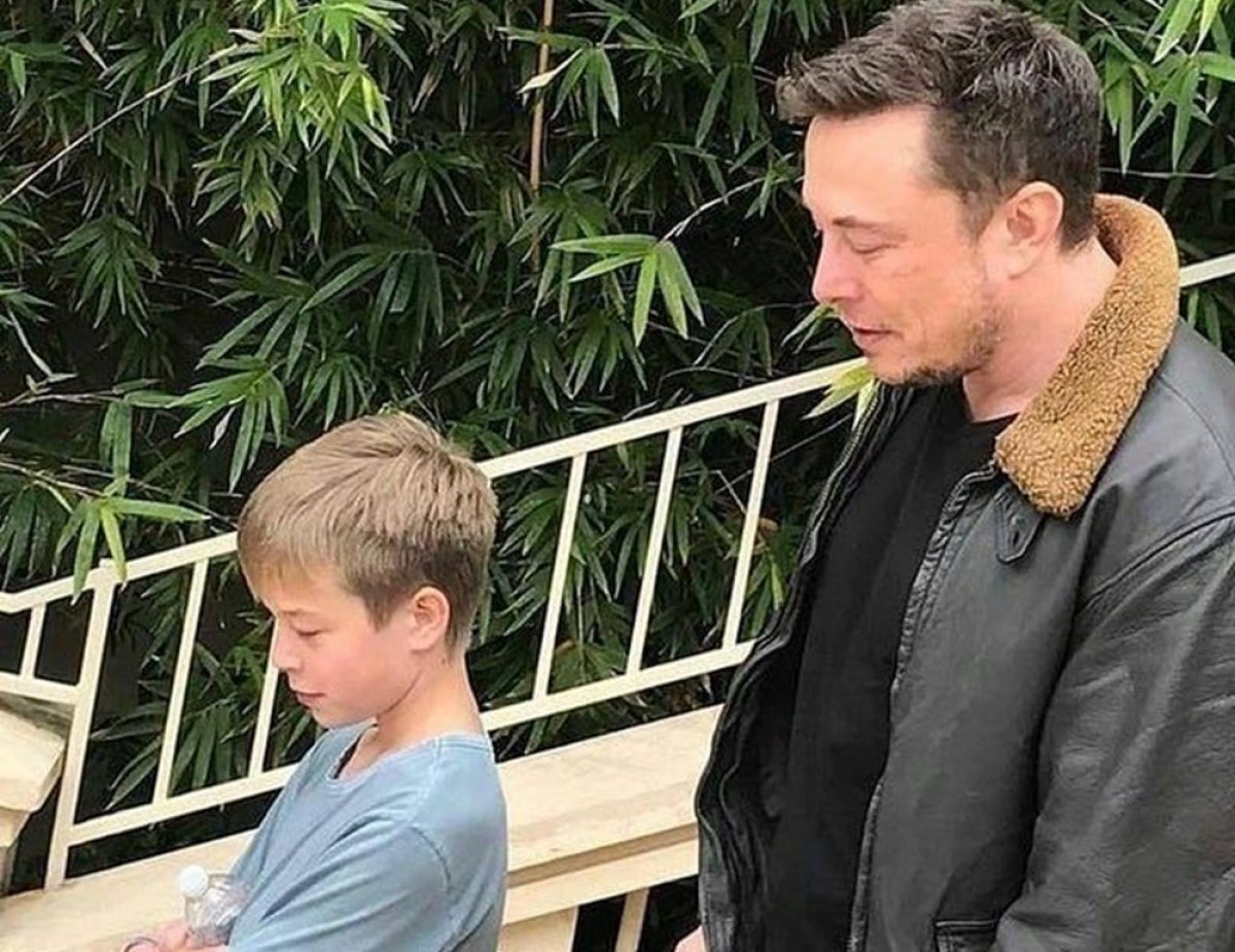 Elon Musk's son changes his name and gender #3