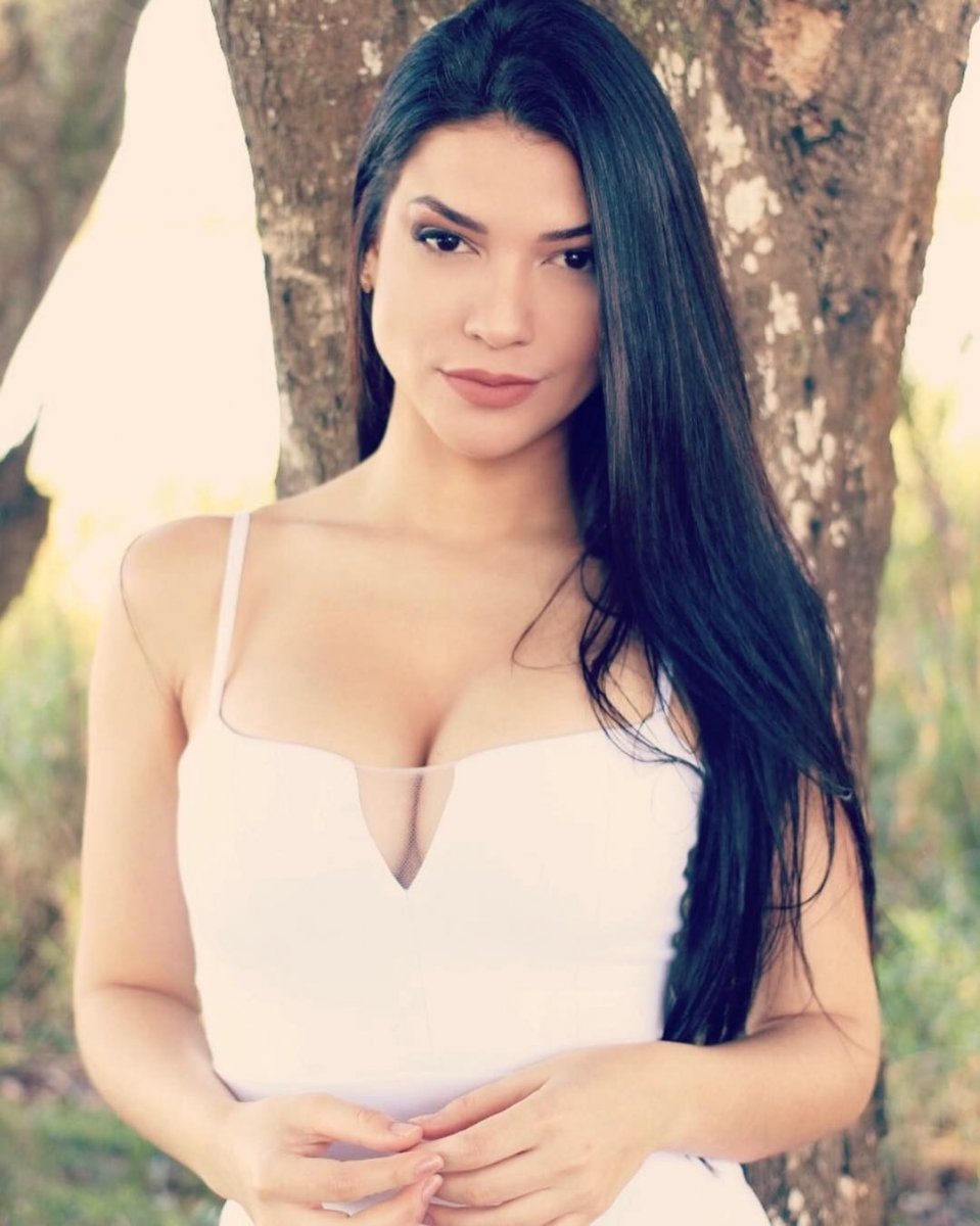 Bademcik ameliyatı olan tescilli güzel hayatını kaybetti #2