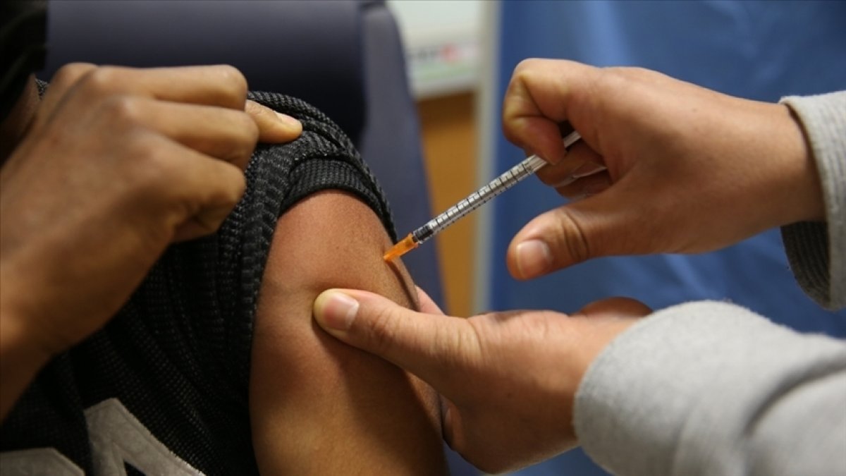 Avusturya’da koronavirüs aşı zorunluluğu kaldırılıyor  #1