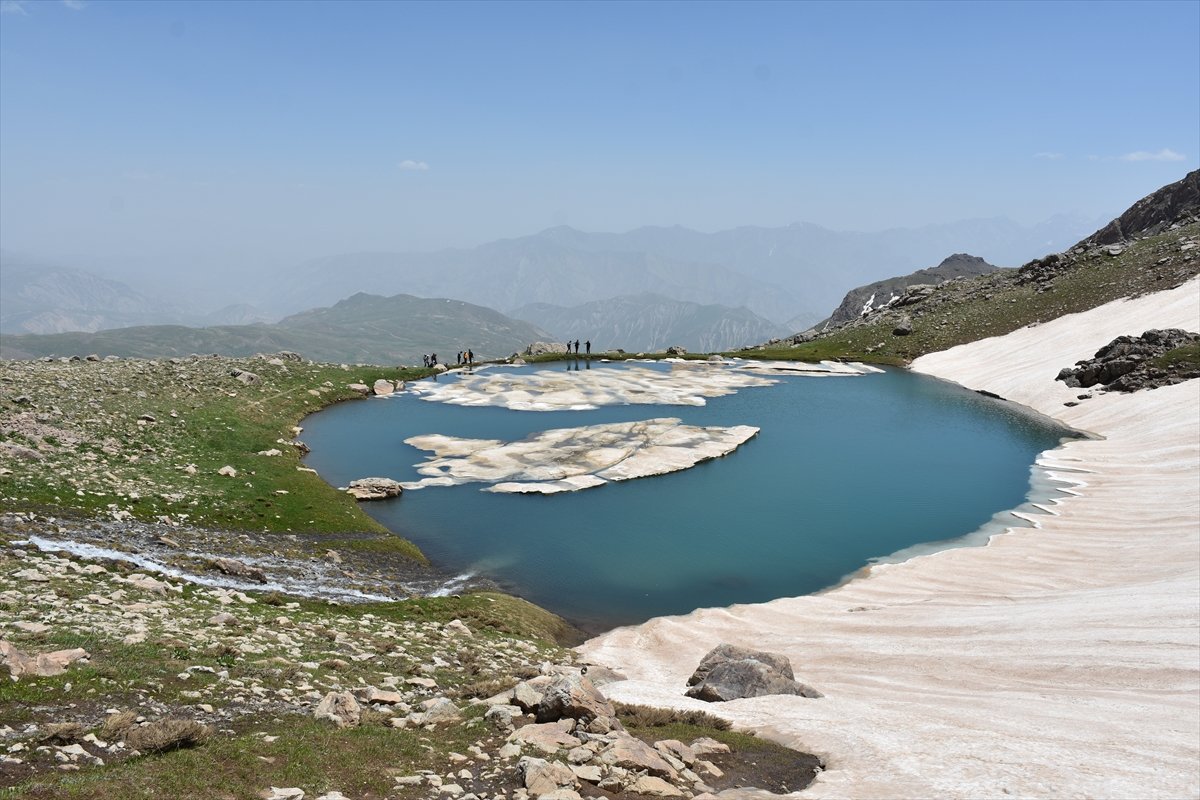 Hakkari 7 nömrəli yerli və xarici turistləri qəbul edir