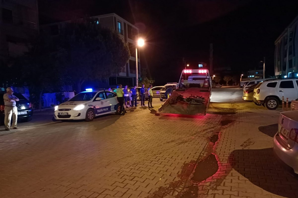 İzmir de kaza yapan motosiklet sürücüsü öldü #2