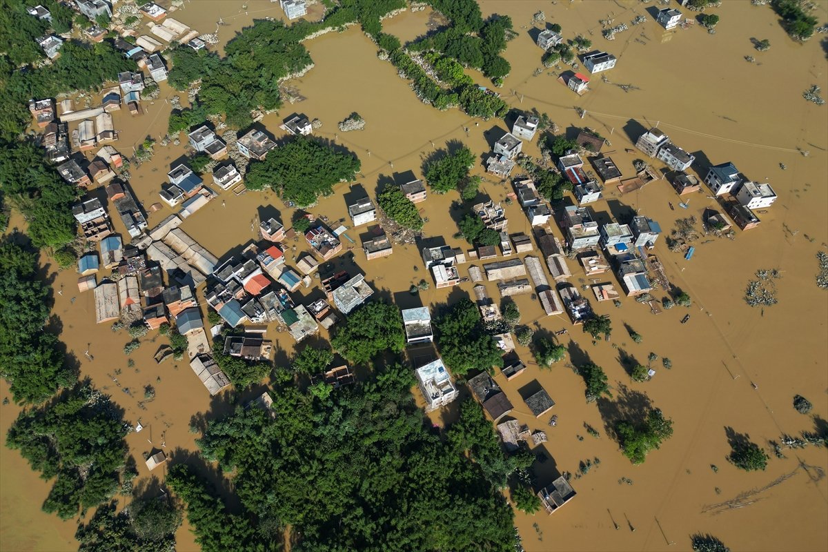 Flood disaster in China brought life to a standstill #3