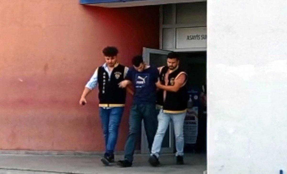 Adana da hırsızlık yaparken tanışan şüpheliler yakalandı #4