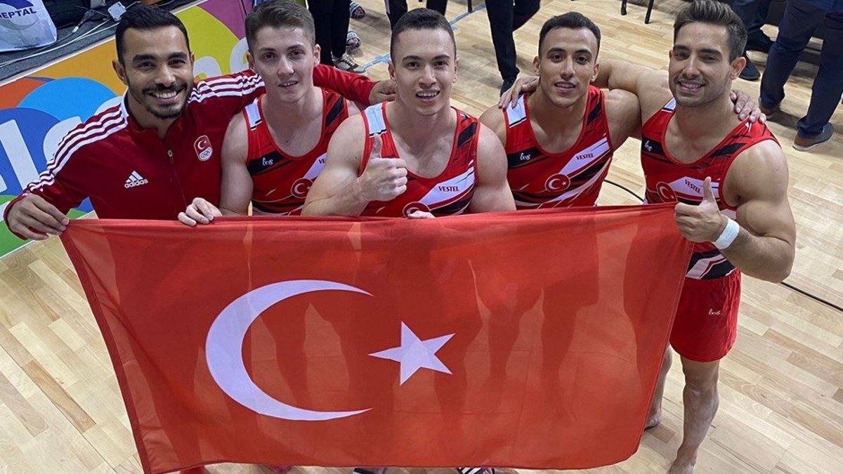 Erkek Milli Artistik Cimnastik Takımımız, Akdeniz Oyunları'nda altın madalya kazandı!
