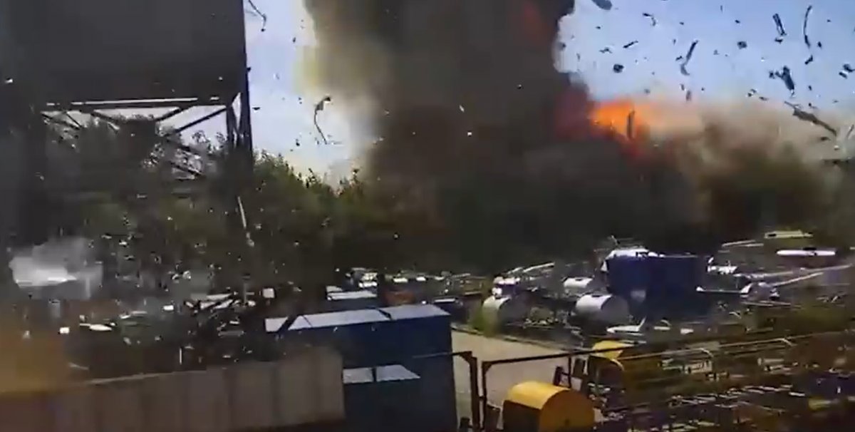 Zelensky shared footage of the Russian attack in Kremenchuk #2