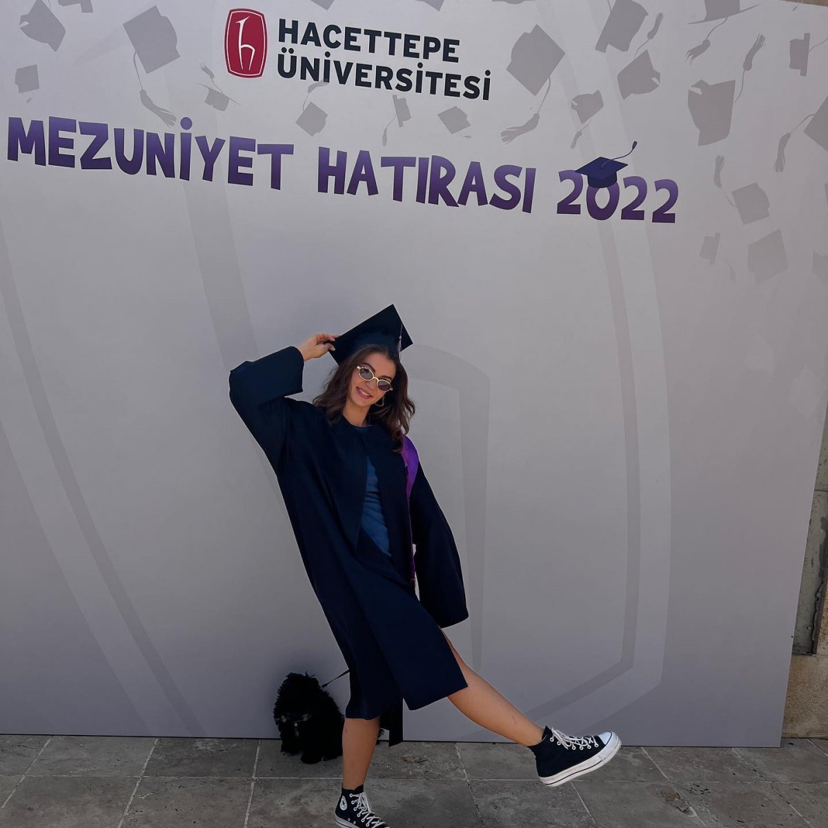 Burcu Özberk, üniversiteden mezun oldu #4