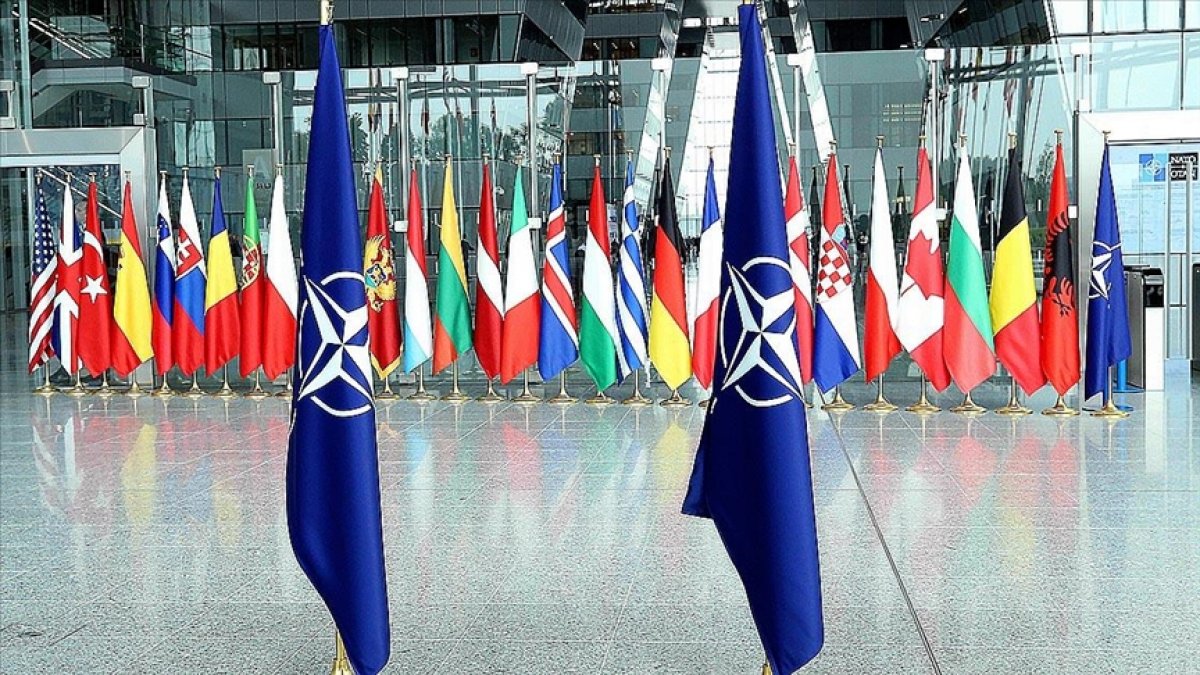 Russia: We are seriously concerned about NATO's activities near our borders #3