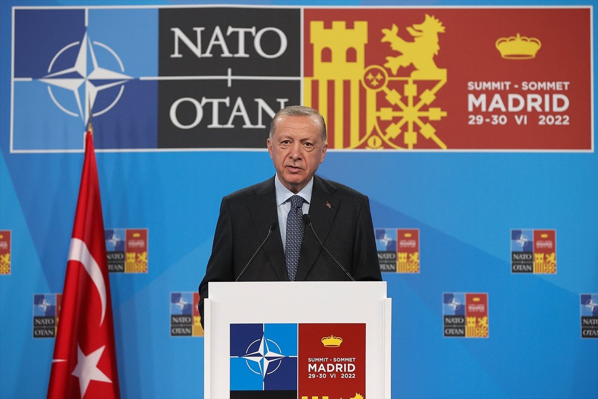 Cumhurbaşkanı Erdoğan, Madrid dönüşü soruları yanıtladı #3