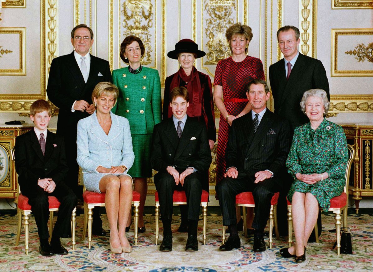 İngiliz Kraliyet Ailesi tasarrufa gideceğini açıkladı #3