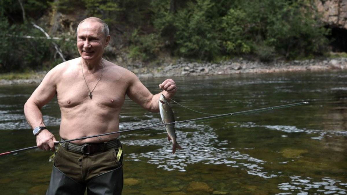 From Putin posing on a horse to Western leaders: You would look disgusting #1