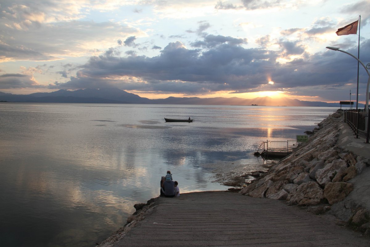 Beyşehir Gölü, balıkçıların geçim kaynağı #1