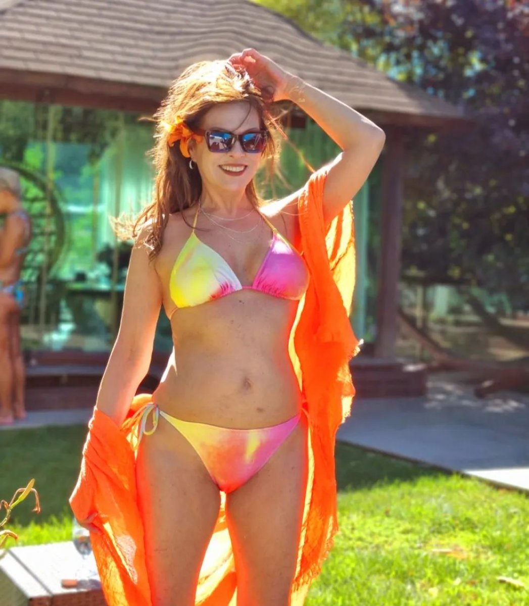 Aydan Şener: Eskiden bikinili poz vermezdim #1