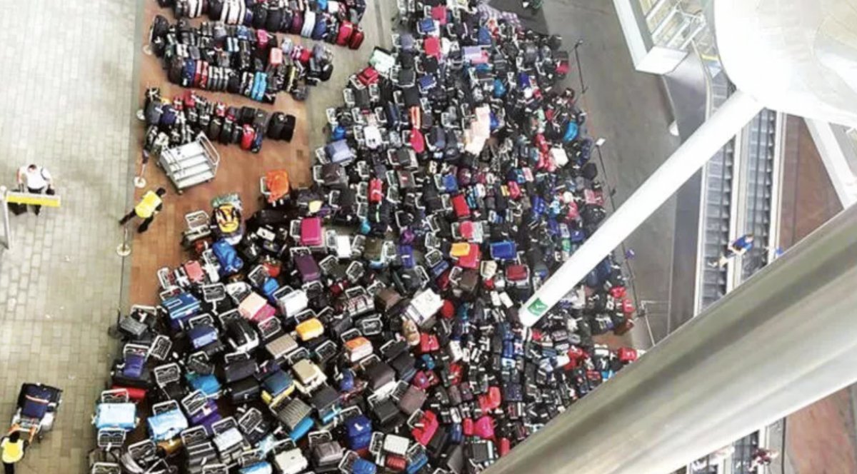 Avrupa’daki havalimanlarında kriz büyüyor #1