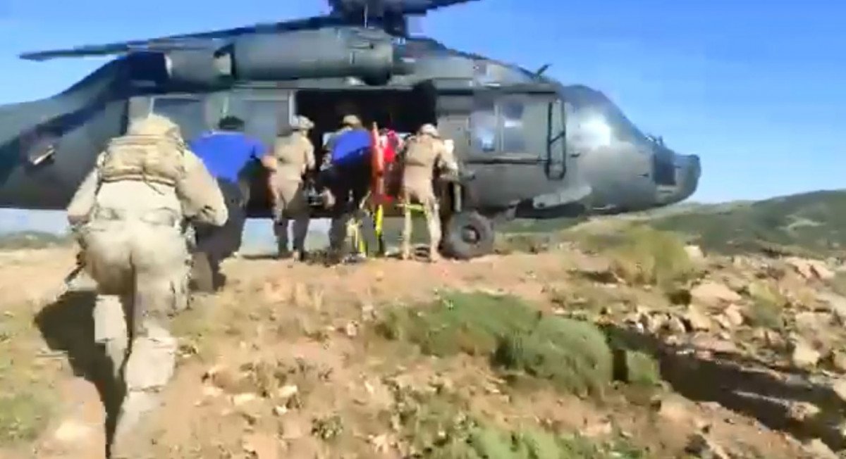 Tunceli de yaylada mide kanaması geçirdi: Jandarmanın helikopteriyle hastaneye götürüldü #2