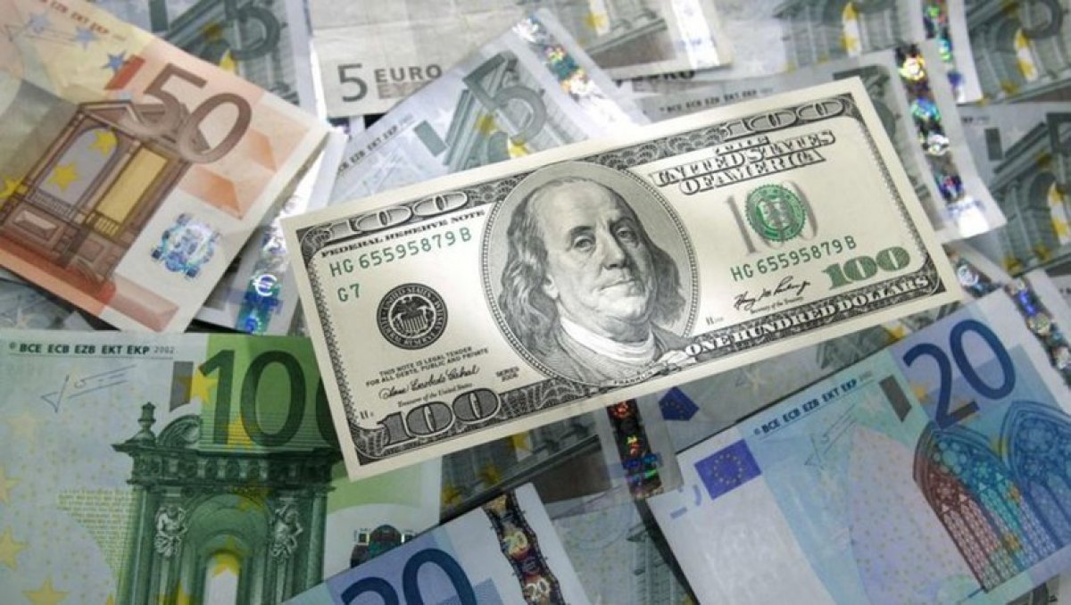 Dolar ve euro kuru 20 yıl sonra eşitlendi #2