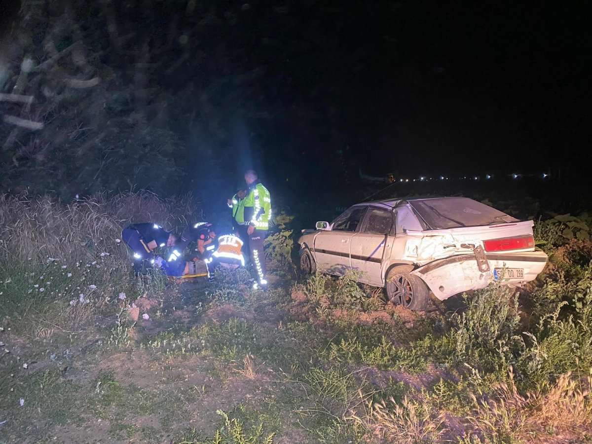 Nevşehir de araç tarlaya uçtu, sürücü yaralandı #1