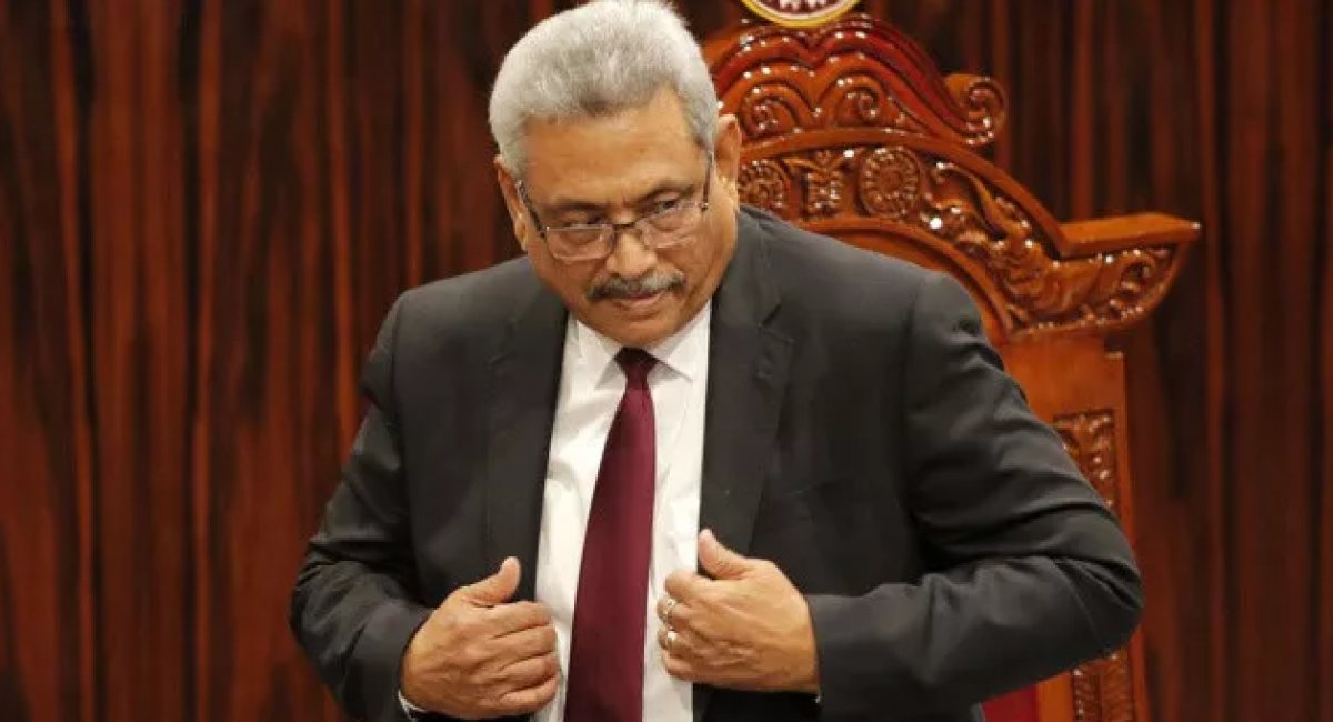 Sri Lanka Devlet Başkanı Gotabaya ülkeyi terk etti #1