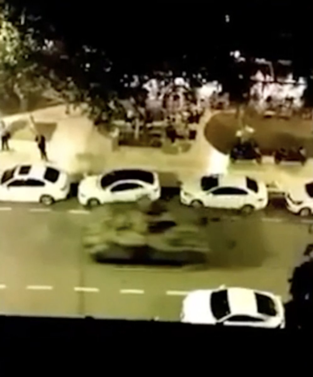 15 Temmuz da Bağdat Caddesi nde darbecilerin alkışlandığı görüntüler #1