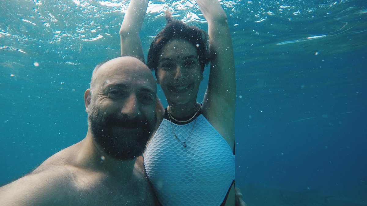 Bergüzar Korel ve Halit Ergenç'ten 'Londra' açıklaması: Gidip geliyoruz