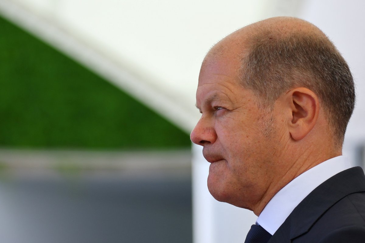German Chancellor Olaf Scholz's crisis-creating policy could bring resignation #1