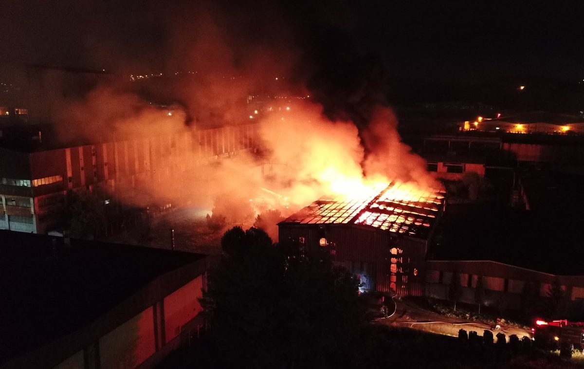 Bursa da demir döküm fabrikasında patlama yaşandı #2