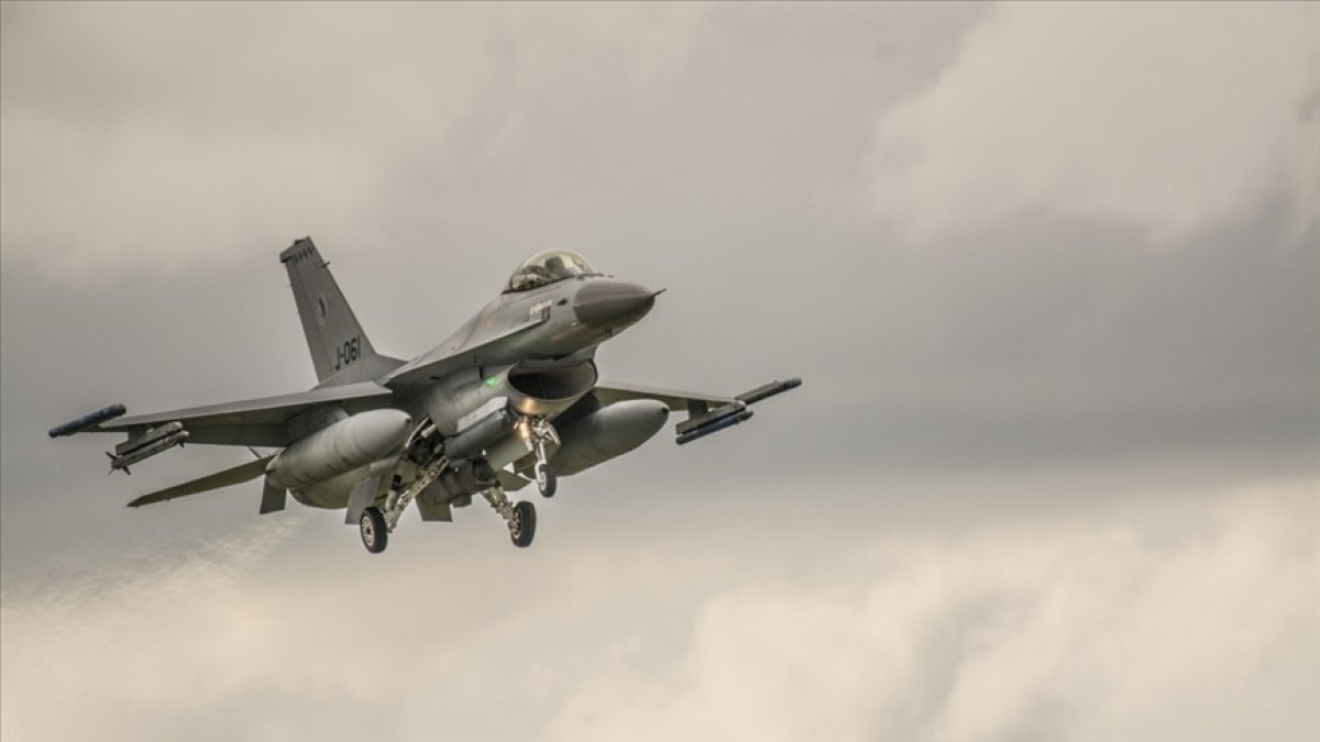 Faik Öztrak tan ABD ye F-16 tepkisi #1