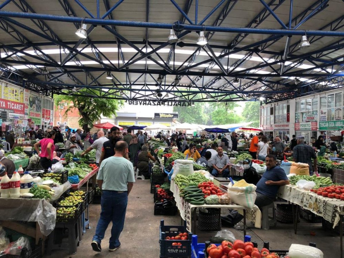 Sinop ta pazar tezgahlarında sebze fiyatları düştü #1